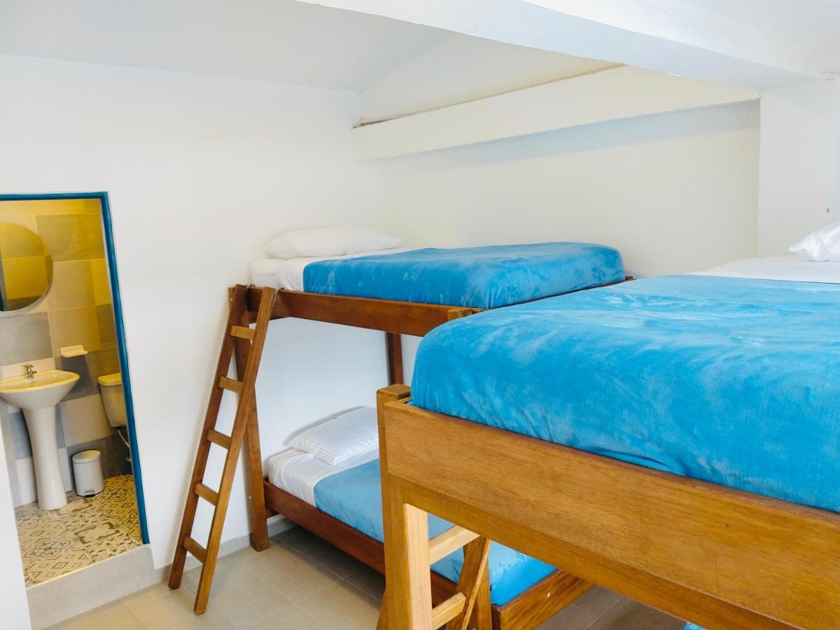 Hostal Casa Lantana La Candelaria Bogotá Eksteriør billede